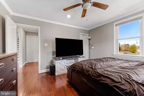 Bedroom - 610 Meyers Dr, Catonsville, MD 21228 photo 2 of 4