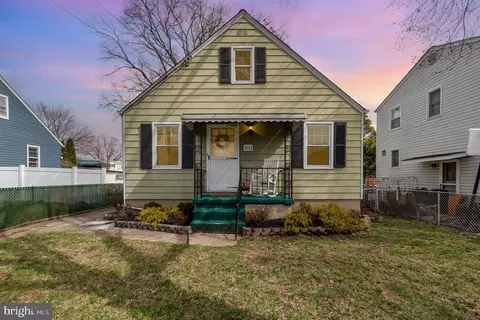 3112 Garden Ave, Parkville, MD 21234