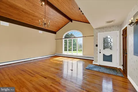 3800 Donerin Way, Phoenix, MD 21131 photo 2