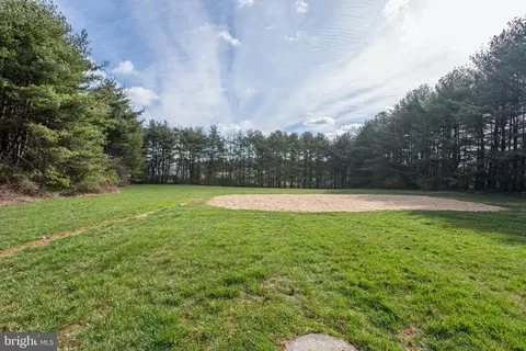 4 Limb Ct, White Hall, MD 21161 photo 27