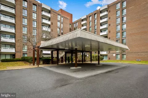 7 Slade Ave #707, Pikesville, MD 21208