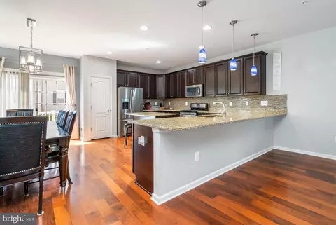 1000 Windlass Glen Rd, Middle River, MD 21220