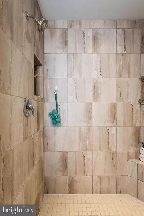 Bath - 9236 Old Harford Rd, Parkville, MD 21234 photo 5 of 7