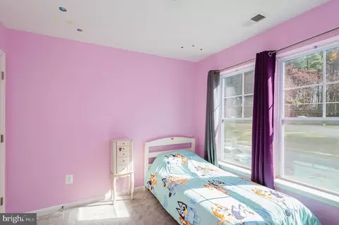 Bedroom - 9236 Old Harford Rd, Parkville, MD 21234 photo 8 of 12