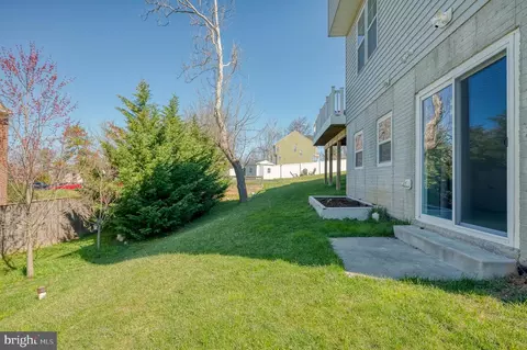 Exterior - 9236 Old Harford Rd, Parkville, MD 21234 photo 10 of 22