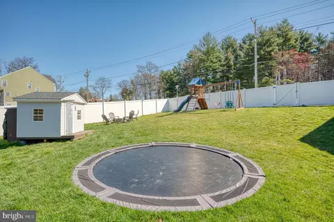Exterior - 9236 Old Harford Rd, Parkville, MD 21234 photo 8 of 22