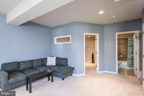 Living - 9236 Old Harford Rd, Parkville, MD 21234 photo 7 of 14