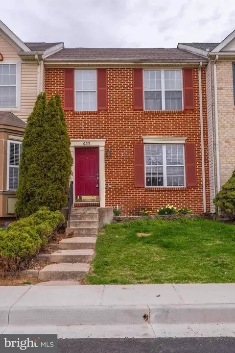 633 Villager Cir, Dundalk, MD 21222