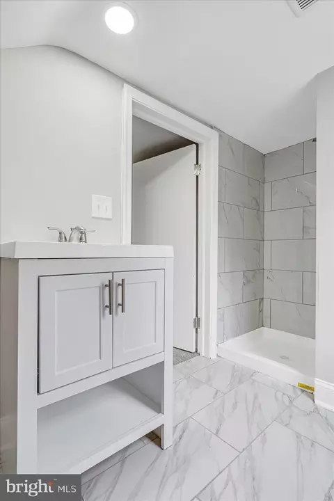 Bath - 12656 Wilson Ave, Fork, MD 21051 photo 5 of 7