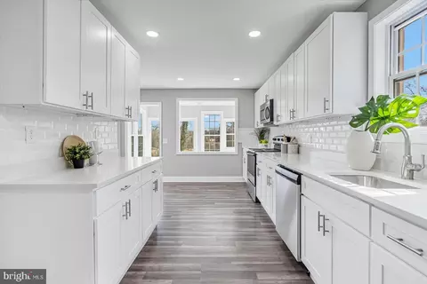 Entry Way - 12656 Wilson Ave, Fork, MD 21051 photo 2 of 11