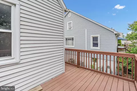 Exterior - 5311 Highview Rd, Halethorpe, MD 21227 photo 4 of 7