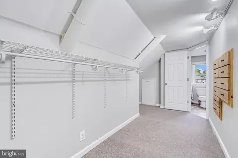 Entry Way - 5311 Highview Rd, Halethorpe, MD 21227 photo 2 of 3