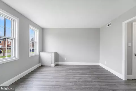 1908 Searles Rd, Dundalk, MD 21222 photo 5