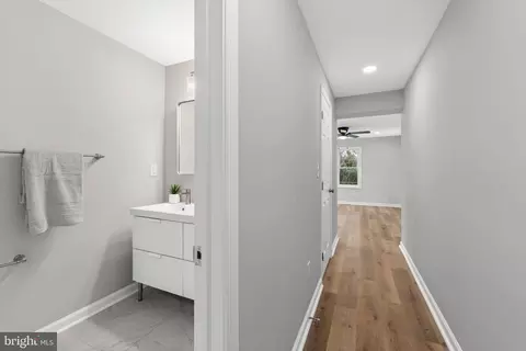 Entry Way - 11207 Baker Ave, White Marsh, MD 21162 photo 6 of 15