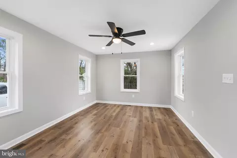 Entry Way - 11207 Baker Ave, White Marsh, MD 21162 photo 7 of 15