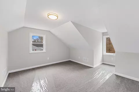 Entry Way - 11207 Baker Ave, White Marsh, MD 21162 photo 13 of 15