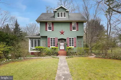604 Upland Rd, Pikesville, MD 21208
