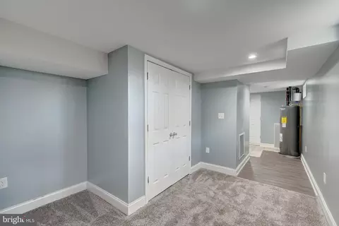 Entry Way - 35 Yawmeter, Middle River, MD 21220 photo 15 of 17