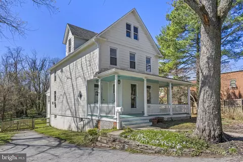 4201 Prague Ave, Baltimore, MD 21206