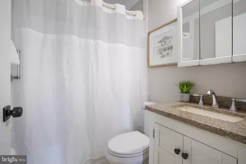 24 Propeller Dr, Middle River, MD 21220 photo 14