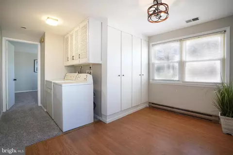 24 Propeller Dr, Middle River, MD 21220 photo 12