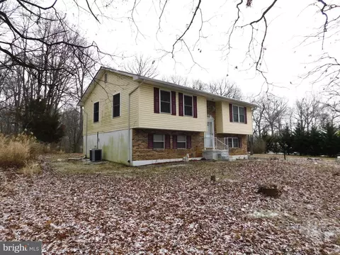 8012 A Bradshaw Rd, Upper Falls, MD 21156