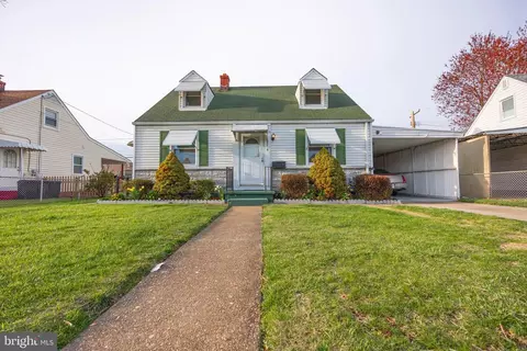 8218 Watersedge Rd, Dundalk, MD 21222