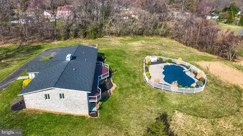 View/Area - 13513 Devonfield Dr, Baldwin, MD 21013 photo 3 of 9