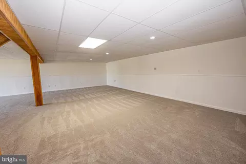 Living - 13513 Devonfield Dr, Baldwin, MD 21013 photo 3 of 3