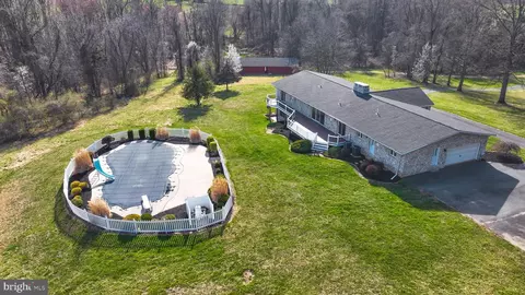 View/Area - 13513 Devonfield Dr, Baldwin, MD 21013 photo 6 of 9