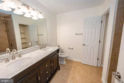 Bath - 13513 Devonfield Dr, Baldwin, MD 21013 photo 11 of 11