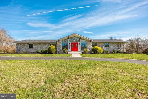 13513 Devonfield Dr, Baldwin, MD 21013