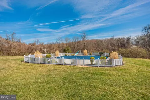 Exterior - 13513 Devonfield Dr, Baldwin, MD 21013 photo 16 of 24