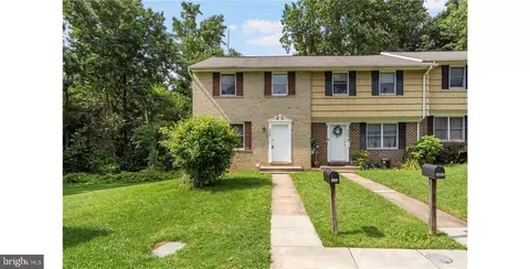 9238 Woodcreek Ct, Parkville, MD 21234