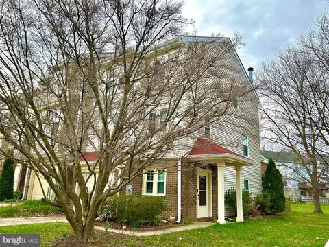 12 Tattersaul Ct, Reisterstown, MD 21136