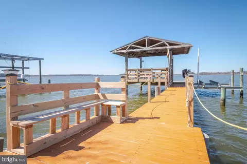 View/Area - 2822 Bay Dr, Sparrows Point, MD 21219 photo 7 of 10
