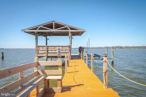 View/Area - 2822 Bay Dr, Sparrows Point, MD 21219 photo 6 of 10