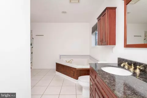 Bath - 2822 Bay Dr, Sparrows Point, MD 21219 photo 6 of 13