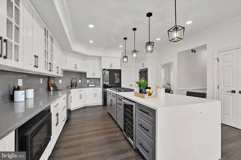 Kitchen - 2128 Highland Ridge Dr, Phoenix, MD 21131 photo 3 of 6