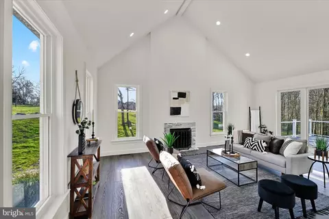 Living - 2128 Highland Ridge Dr, Phoenix, MD 21131 photo 1 of 7