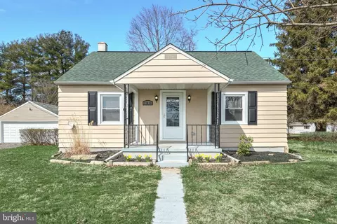 21614 New Freedom Rd, Freeland, MD 21053