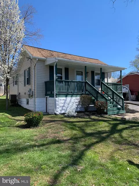 Exterior - 1911 Monumental Rd, Halethorpe, MD 21227 photo 9 of 9