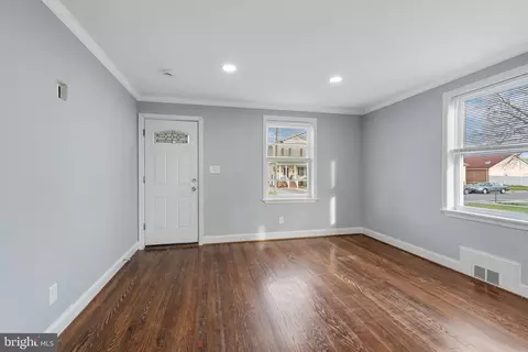 Other - 8 Oakwood Rd, Dundalk, MD 21222 photo 10 of 33