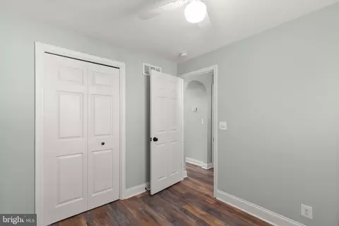 Bedroom - 7635 S Bend Rd, Dundalk, MD 21222 photo 2 of 2