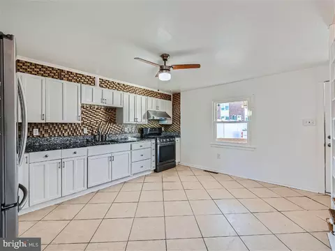 Kitchen - 8032 Gough St, Baltimore, MD 21224 photo 2 of 6