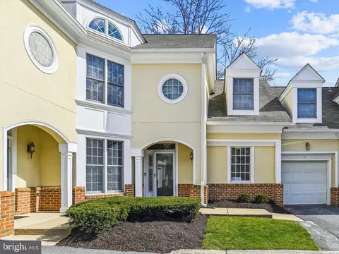 5 Cornelius Ct #5, Pikesville, MD 21208