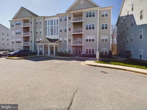 373 Hopkins Lndg #373, Essex, MD 21221