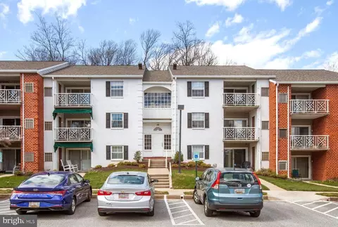 114 Castletown Rd #301, Lutherville Timonium, MD 21093