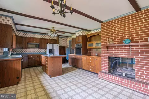 Kitchen - 13613 Alliston Dr, Baldwin, MD 21013 photo 1 of 3