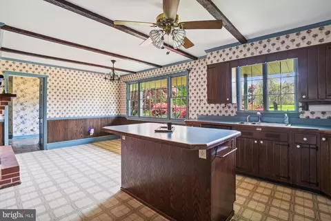 Kitchen - 13613 Alliston Dr, Baldwin, MD 21013 photo 2 of 3